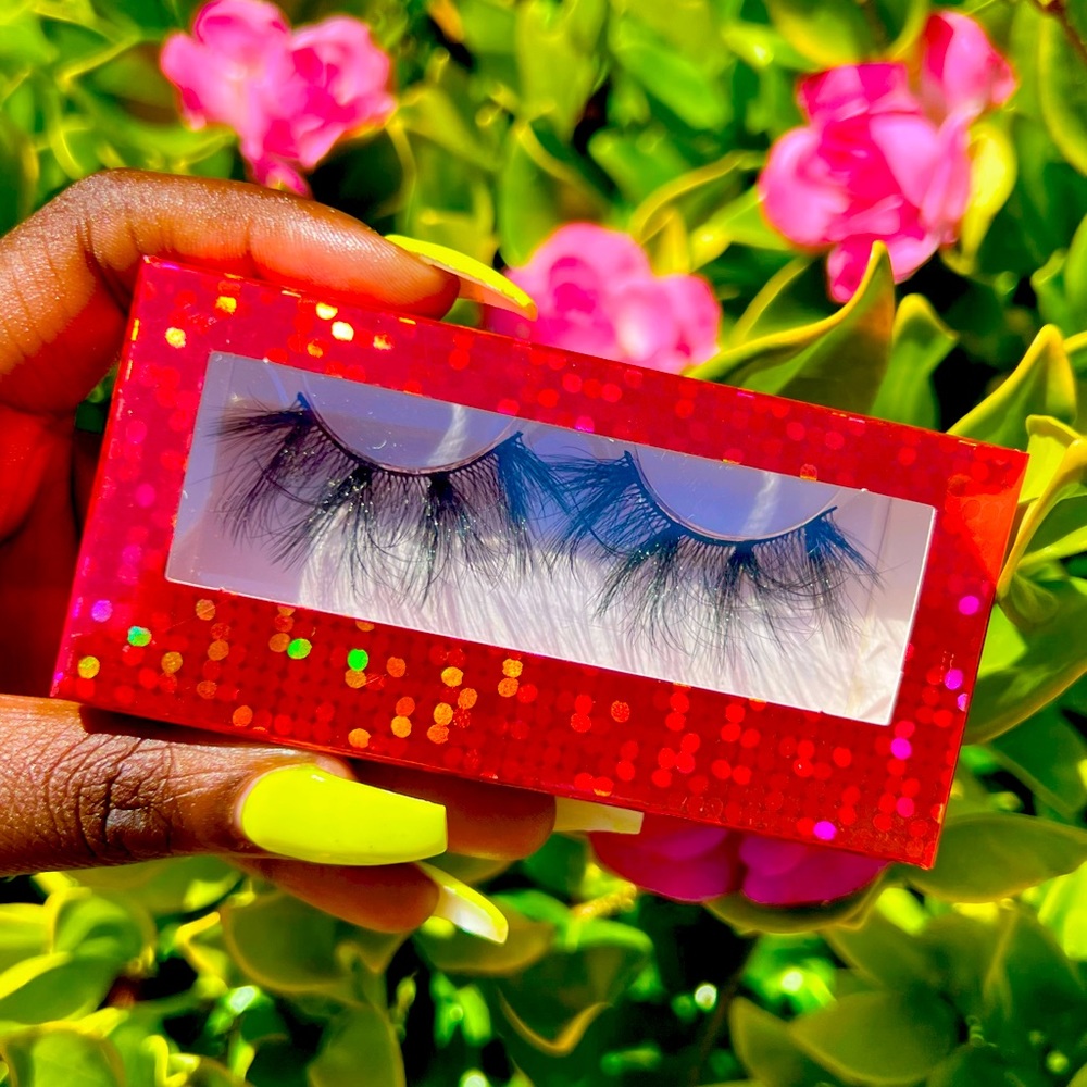 Flamin Hot Faux mink Lashes ❤️🔥 GET THEM NOW!!